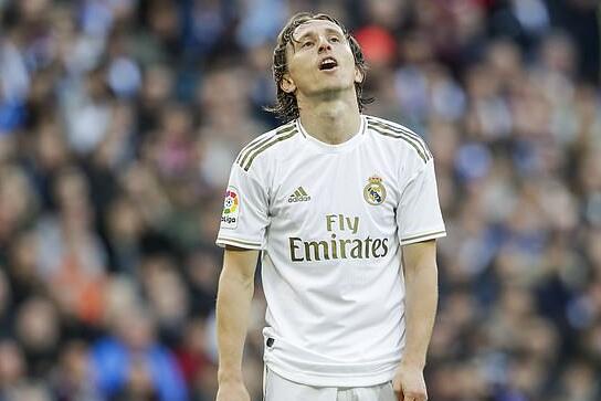 利雅得胜利4-1赛哈特海湾，C罗凌空倒钩破门，菲利克斯传射